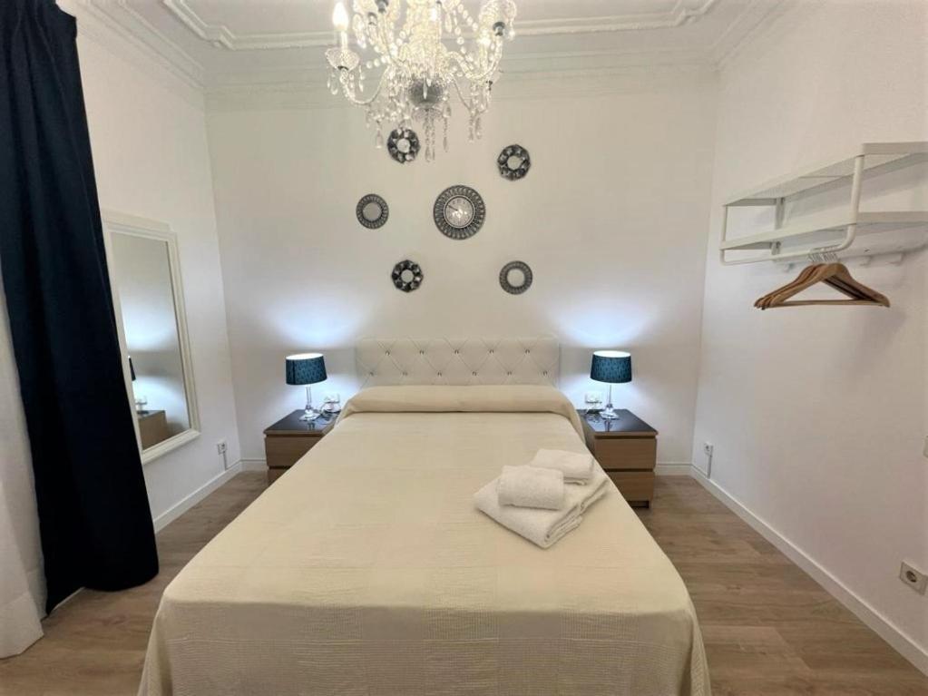 Flor Habitaciones Barcelona Bagian luar foto